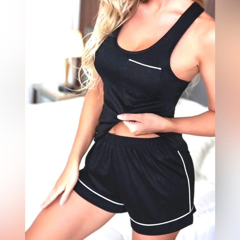 Black pijama for woman
